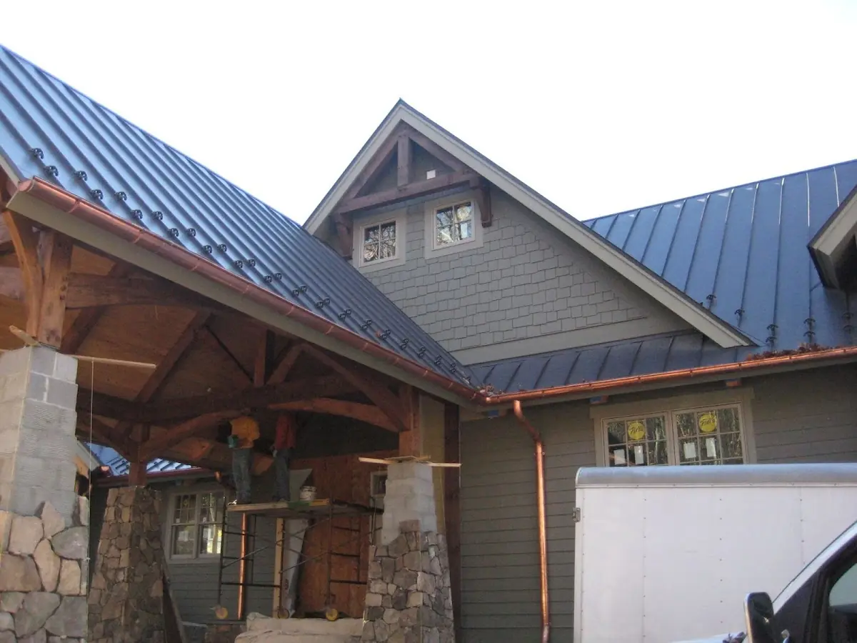 Craftsman Roofing team delivering quality roofing work in Villa Chase